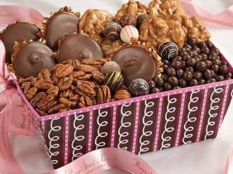 River Street Sweets Sweetsgiving Sweepstakes - Win Gift Card